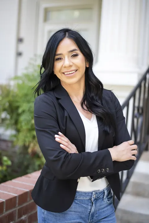 Valerie Diaz, real estate agent in Riverside