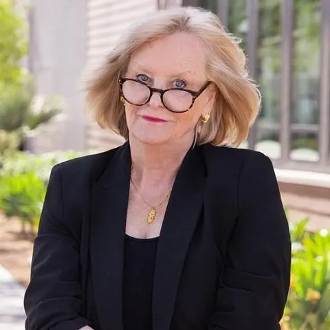 Michele Herring, real estate agent in Moreno Valley