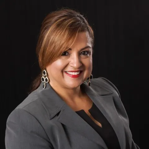 Adriana Hesford, real estate agent in Moreno Valley