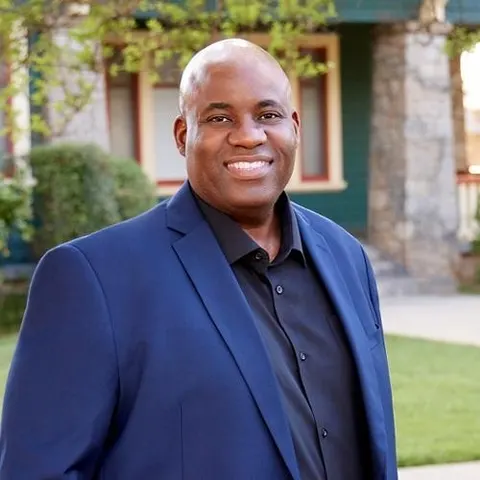 William Kennedy, real estate agent in Victorville