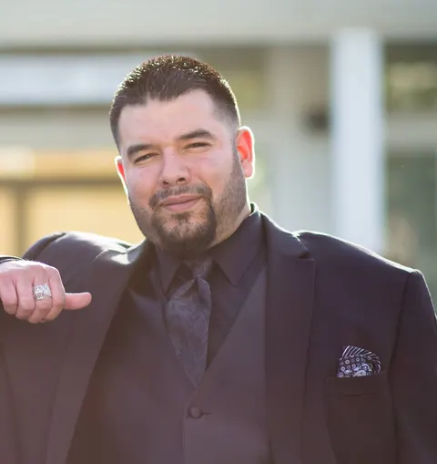 Cesar Medina, real estate agent in Rialto