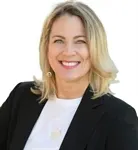Stacie Ritter, real estate agent in Riverside