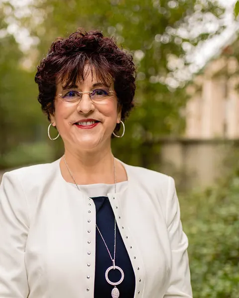 Ana Thigpen, real estate agent in San Bernardino