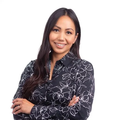 Sila Trok, real estate agent in Corona