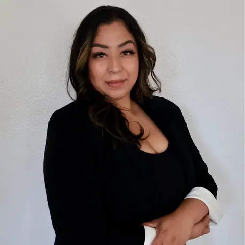 Araceli Vargas, real estate agent in Hemet