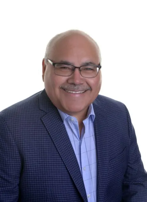 Robert Vidaurri, real estate agent in Fontana