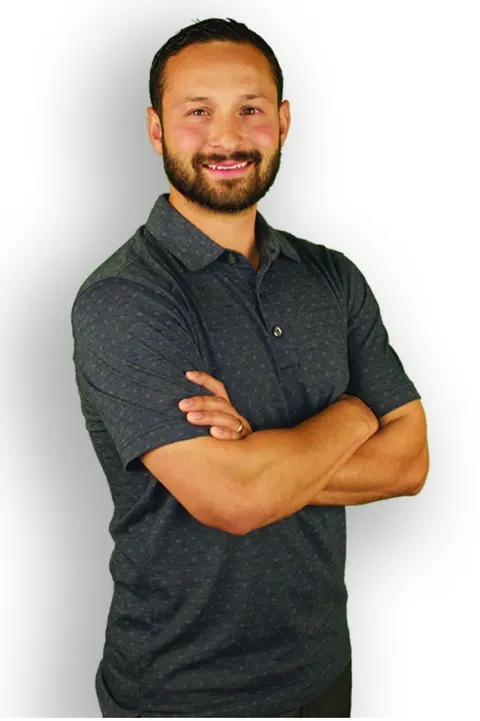 Andrew Villalobos, real estate agent in Riverside