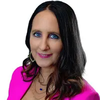 Stephanie Walker, real estate agent in Hemet
