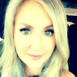 Lisa Erdelji, real estate agent in Corona