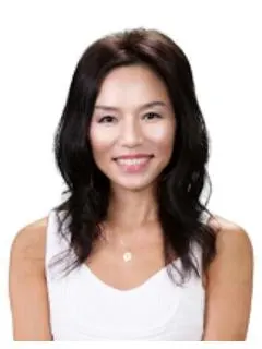 Jiyeon Gibson, real estate agent in Corona