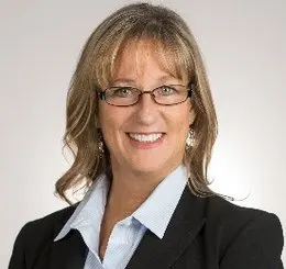 Roberta Johnson, real estate agent in Corona