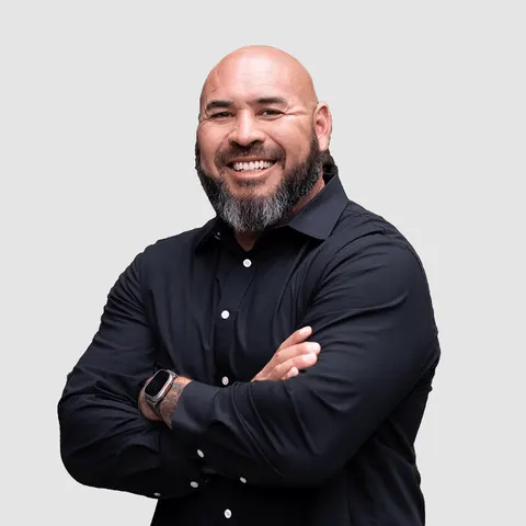 Sergio Olvera, real estate agent in Beaumont
