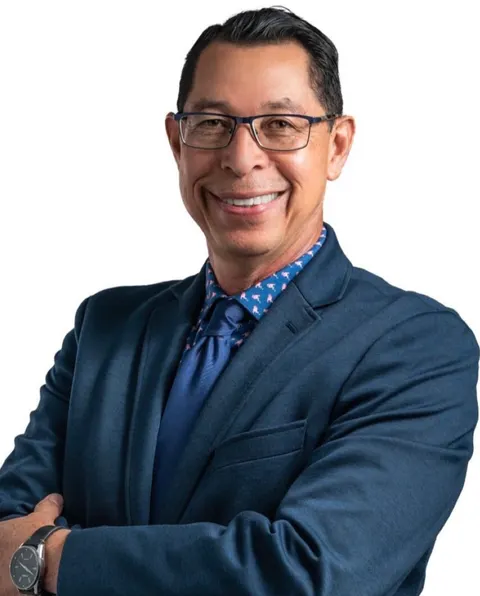 Gilbert Rodriguez, real estate agent in Corona