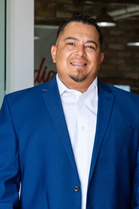Jonathan Ybarra, real estate agent in Moreno Valley