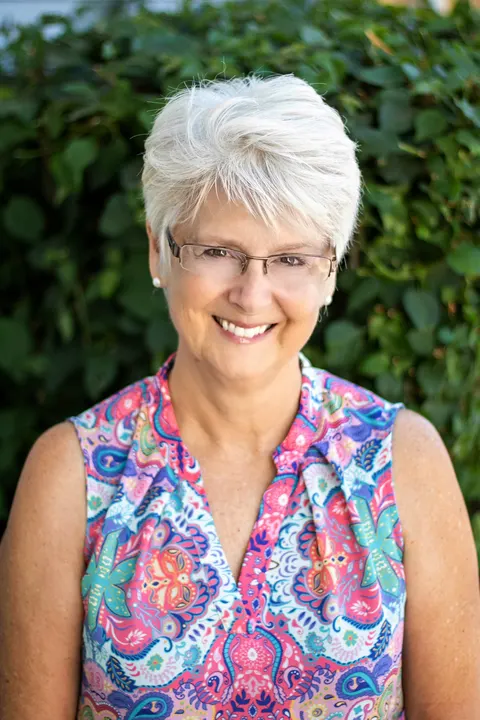 Claudia Van Mouwerik, real estate agent in Redlands