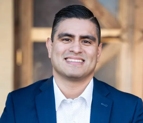 Andrew Ceja, real estate agent in Upper Lake