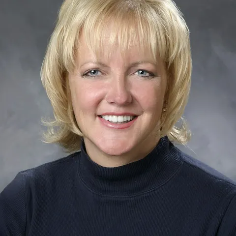 Catherine Snow, real estate agent in Lower Lake