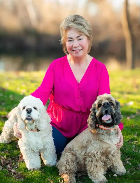 Ginabelle Smith, real estate agent in Kelseyville