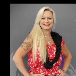 Heidi Johnson, real estate agent in Kelseyville