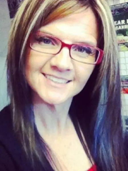Tammy Castro, real estate agent in Lakeport