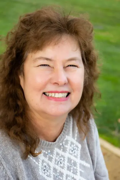 Valerie Tenneson, real estate agent in Cobb