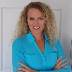 Veronica Penn, real estate agent in Clearlake