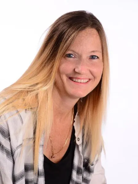 Wendy Fambrini, real estate agent in Clearlake