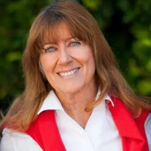 Victoria Lee, real estate agent in Newport Beach