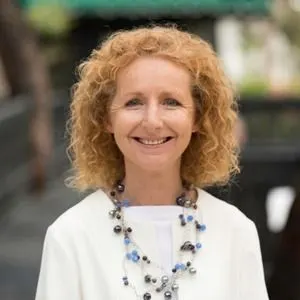 Bernadette Whelan, real estate agent in Laguna Beach
