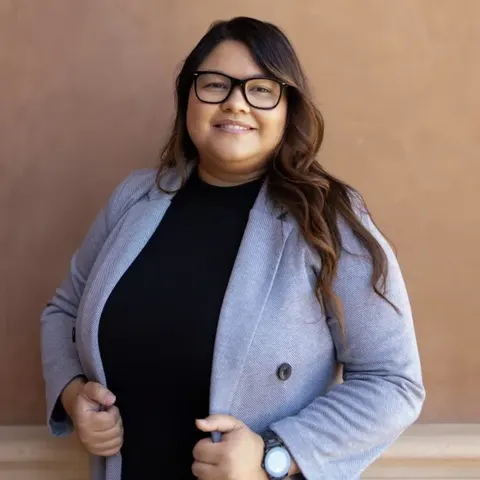 Elizabeth Sanchez, real estate agent in Los Angeles