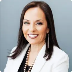 Anabella Jimenez, real estate agent in Los Angeles