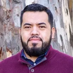 Guillermo Bravo, real estate agent in Merced