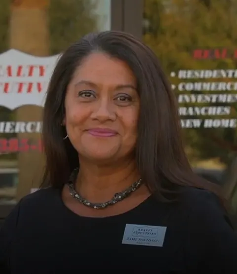 Tami Davidson, real estate agent in Merced