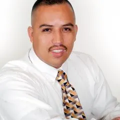 Saul Hernandez, real estate agent in Atwater