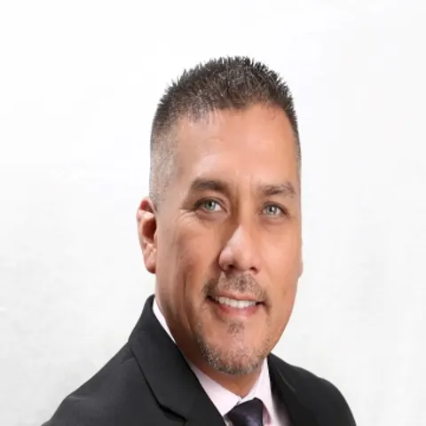 Max Madayag, real estate agent in Merced