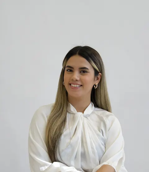 Anna Villa, real estate agent in Atwater
