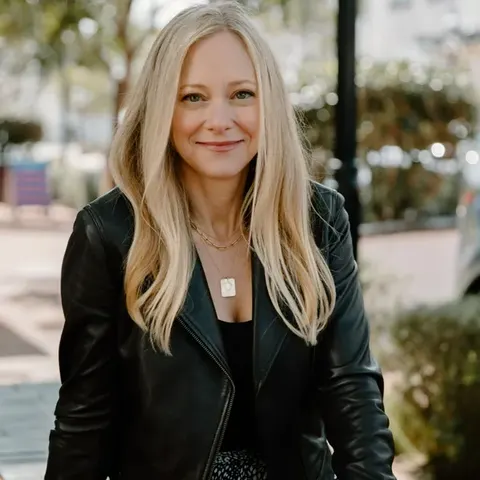 Jennifer Stock, real estate agent in Newport Beach