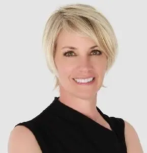 Stacy Draper, real estate agent in Corona Del Mar
