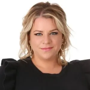 Melissa Cummings, real estate agent in Orange