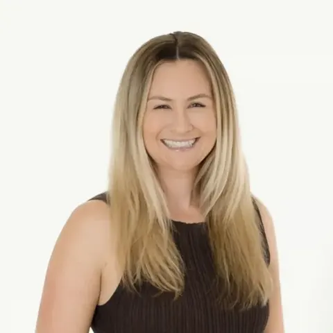 Amanda Dell'Amico, real estate agent in Corona Del Mar