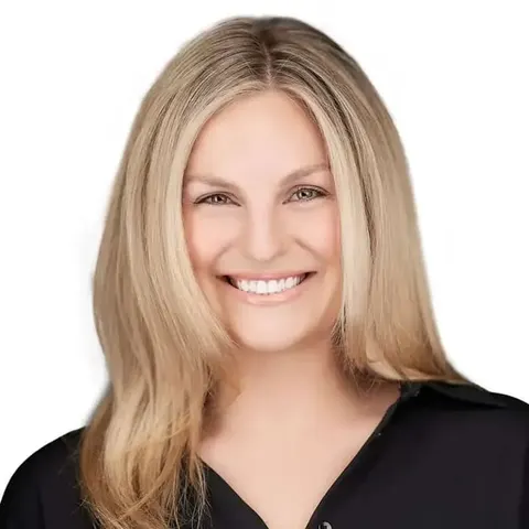 Riley Spear, real estate agent in Huntington Beach