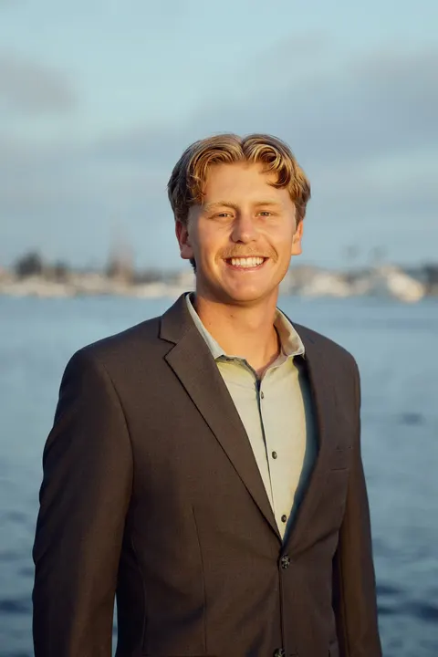 Luke Serven, real estate agent in Huntington Beach