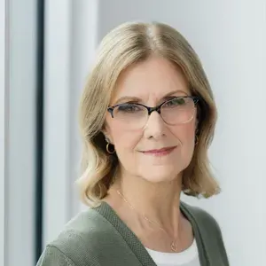 Beverly Williams, real estate agent in Yorba Linda