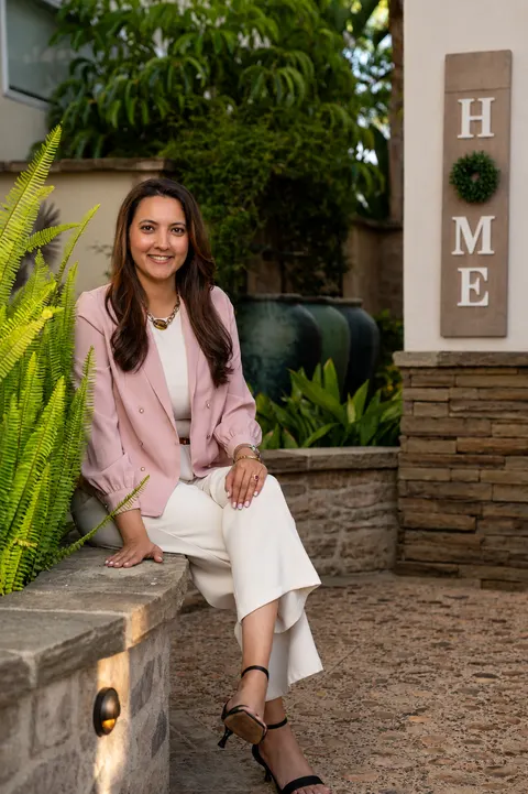 Aanal Bhuta, real estate agent in Rancho Santa Margarita