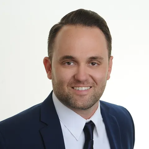 Keith Agnello, real estate agent in Irvine