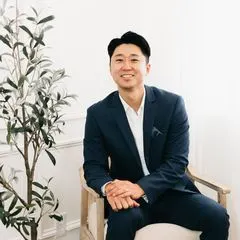 Timothy Ahn, real estate agent in Tustin