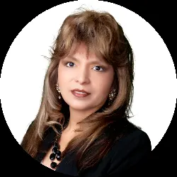 Rossana Aliaga, real estate agent in Riverside