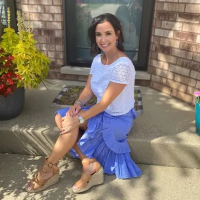 Amy Do, real estate agent in Fontana