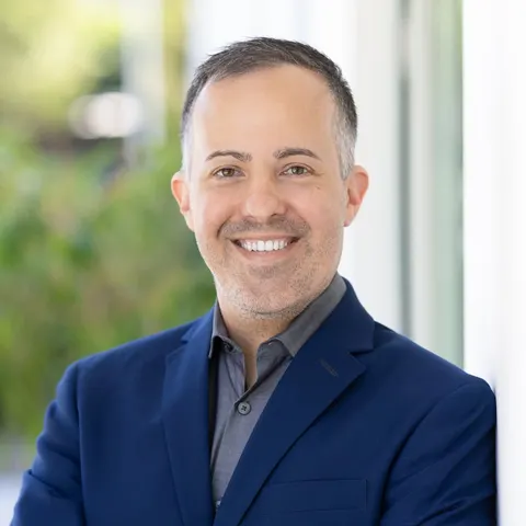Jason Beitdashtoo, real estate agent in San Clemente