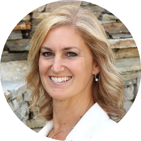 April Casanova, real estate agent in Rancho Santa Margarita